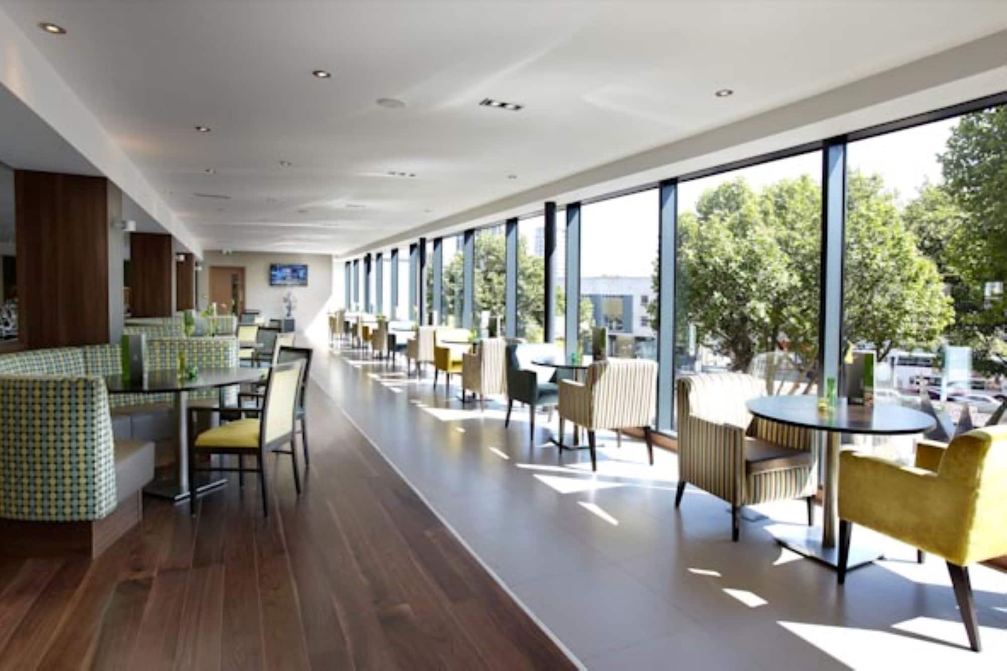 Holiday Inn BRISTOL CITY CENTRE by IHGOver view