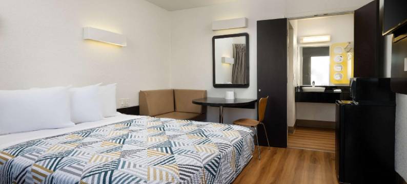 圣巴巴拉6号汽车旅馆 - 戈拉塔(Motel 6 Goleta, CA - Santa Barbara)图片