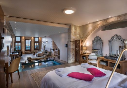 Residenza Vranas Boutique Hotel Hotel Overview