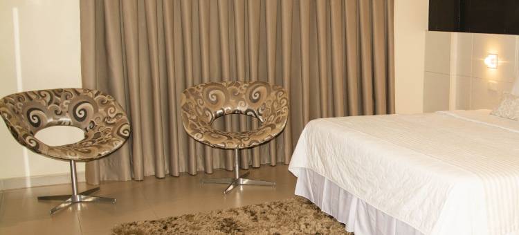 金座大酒店(Golden Plaza Hotel)图片