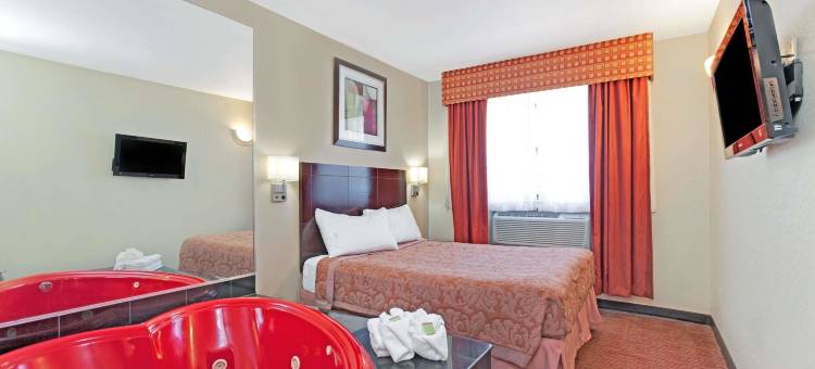 长岛市LGA速8酒店(Super 8 by Wyndham Long Island City LGA Hotel)图片