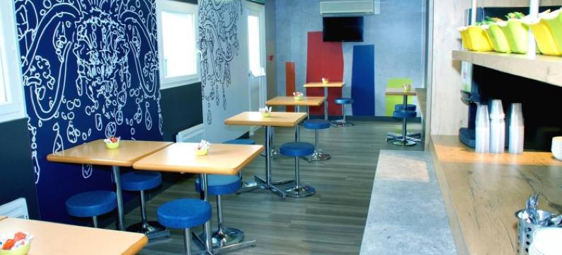 宜必思快捷弗莱尔格兰德尚斯酒店(Ibis Budget Flers les Grands Champs)图片