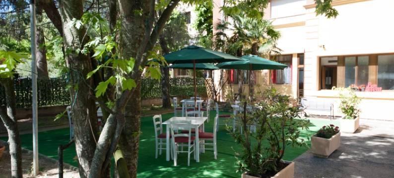 布瑞安扎酒店(Hp Fly Hotel Bologna)图片