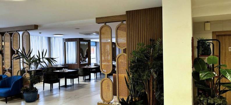 阿比让伊沃特尔酒店(Hôtel Ivotel Abidjan)图片