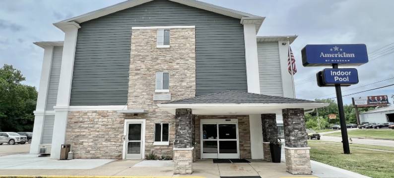 昆西温德姆美吟温德姆酒店(AmericInn by Wyndham Quincy)图片