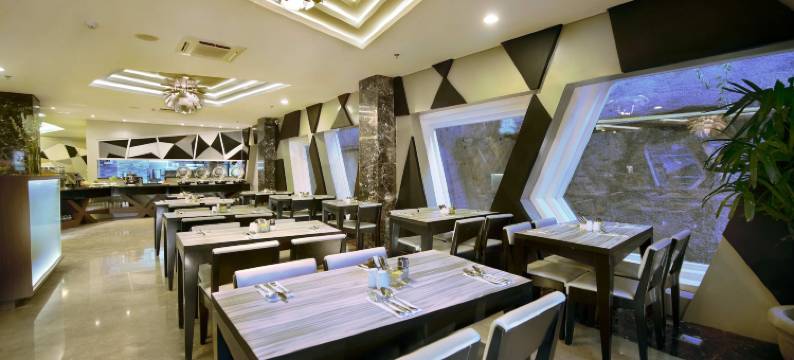 捷兰蒂克库塔尼奥酒店(Hotel Neo - Kuta, Jelantik)图片