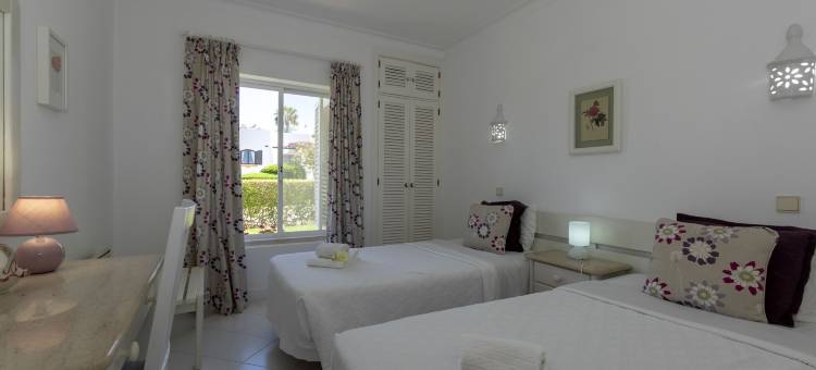 罗查拉瓦村度假酒店(Rocha Brava Village Resort)图片
