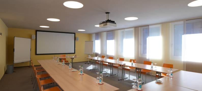 奥森伦茨堡酒店(Ochsen Lenzburg)图片