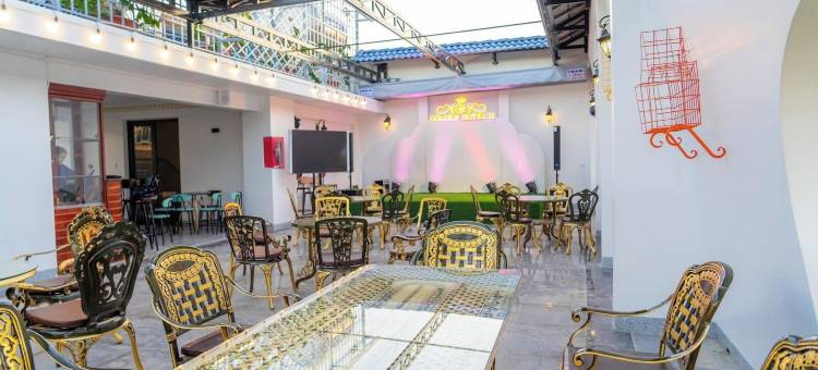 黄金酒店2(Golden Hotel 2)图片