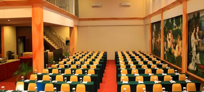 麦加勒斯塔里酒店(Hotel Mega Lestari)图片