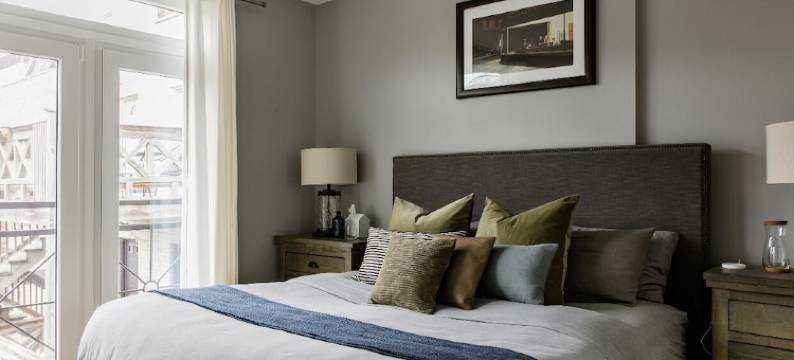 EAST VILLAGE 4-LEVEL-HOUSE WITH 5 BATHS & COVERED ATTACHED GARAGE图片