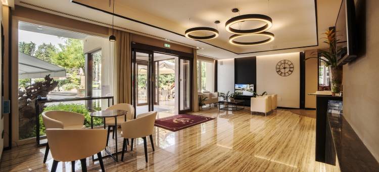 比塞斯蒂酒店(Hotel Bisesti)图片