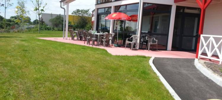 蒙特马罗尔快捷酒店 - 阿尔伯格大露营旅馆(FastHotel Montmarault - Auberge du Grand Champ)图片