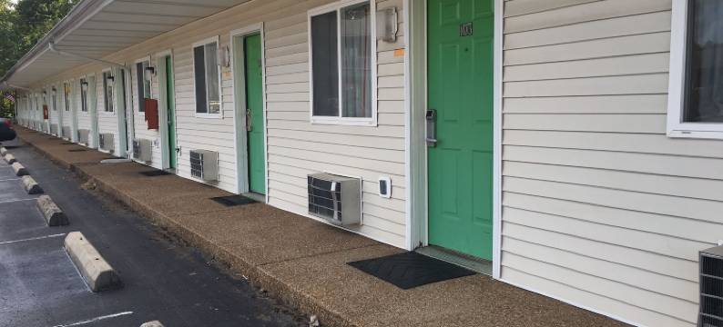 莱辛顿酒店(Lexington Inn)图片