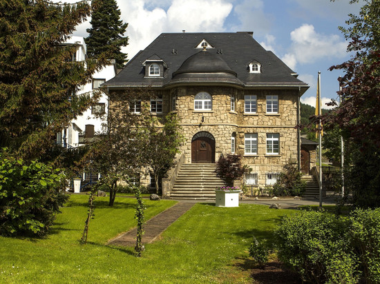 鲁特斯公园酒店