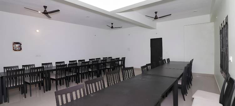 Super Hotel O Hyderabad Gate Iit Bhu图片