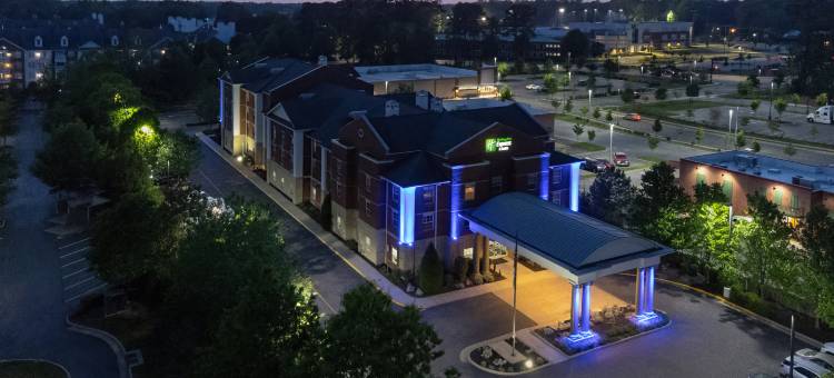 智选假日套房酒店威廉斯堡(Holiday Inn Express & Suites WILLIAMSBURG by IHG)图片
