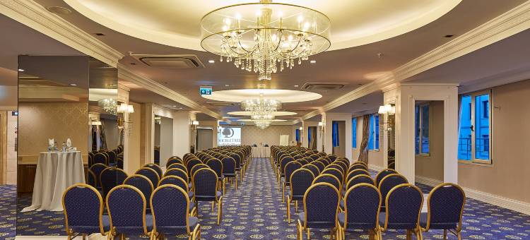 伊兹密尔阿尔桑贾克希尔顿逸林酒店(DoubleTree by Hilton Izmir - Alsancak)图片