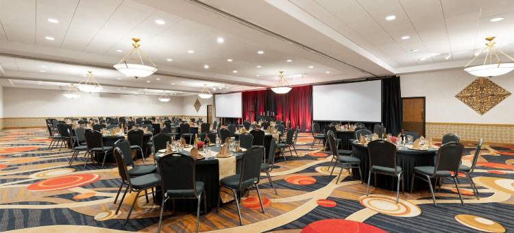 小石城温德姆河滨酒店(Wyndham Riverfront Little Rock)图片