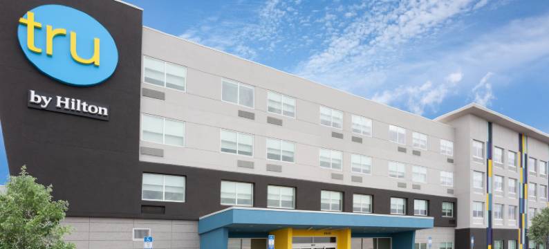 杰克逊维尔圣约翰镇中心希尔顿Tru酒店(Tru by Hilton Jacksonville St. Johns Town Center)图片