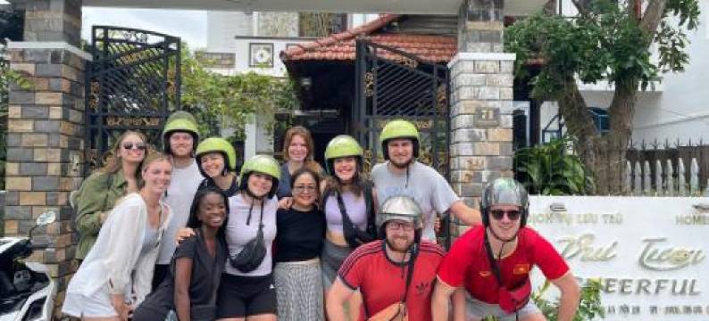 开朗的会安民宿(Cheerful Hoi An Hostel)图片