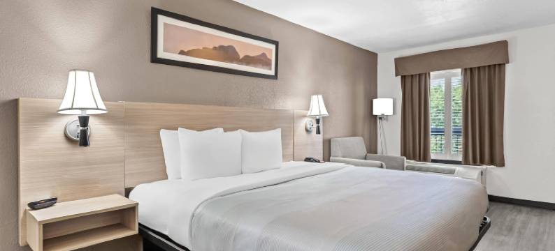 品质酒店及套房阿尔伯克基南谷区(Quality Inn & Suites)图片