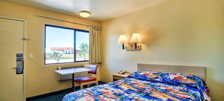 位于Mariposa Road的Motel 6 诺加利斯, AZ(Motel 6 Nogales, AZ - Mariposa Road)图片