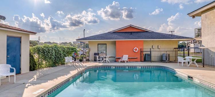 艾肯20号州际公路戴斯酒店(Days Inn by Wyndham Aiken - Interstate Hwy 20)图片