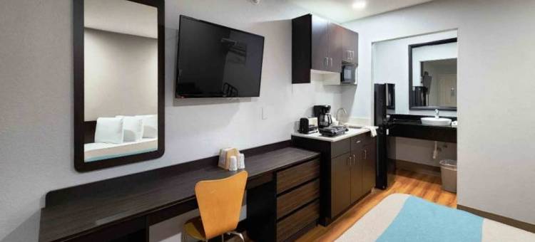 得克萨斯州休斯敦的韦伯斯特工作室6 - 那萨湖(Studio 6 Webster, TX  Houston - NASA Lake)图片