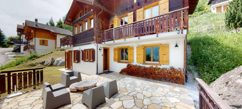 Beautiful chalet in Le Bouveret with garden图片