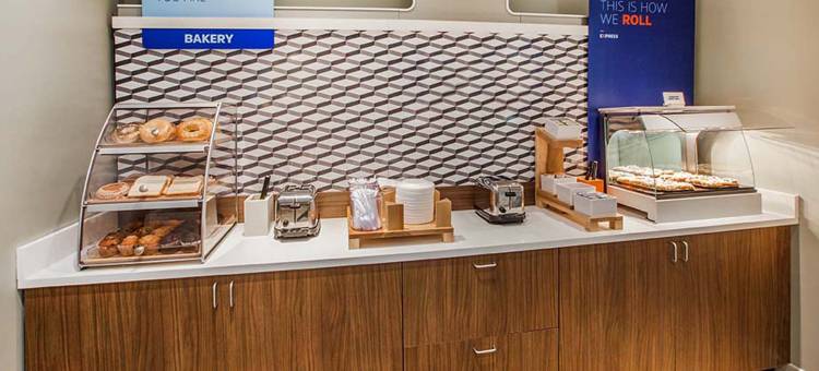 智选假日套房酒店圣路易斯西 - 芬顿(Holiday Inn Express & Suites ST. Louis West - Fenton)图片