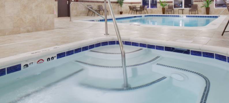 智选假日套房酒店奥马哈我 - 80(Holiday Inn Express & Suites OMAHA I - 80 by IHG)图片