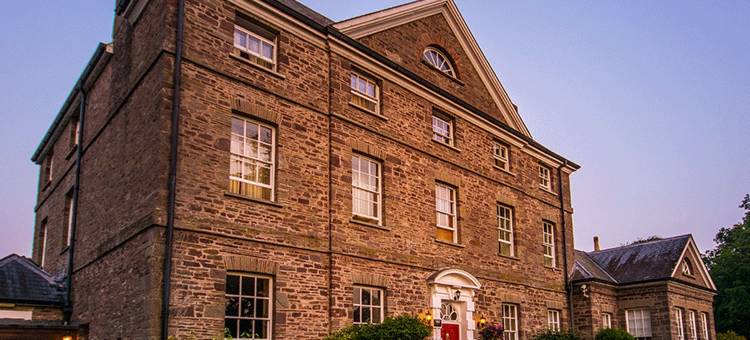 皮特斯通法院酒店(Peterstone Court Country House Restaurant & Spa)图片