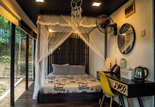 Area 4 Eco Cubes Hotel Overview