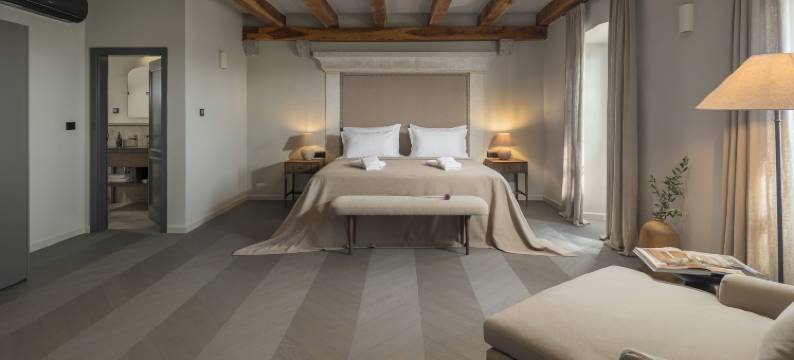 圣托马西尼遗产酒店(San Tomasini Heritage Hotel)图片