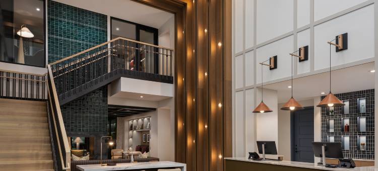 丹尼森酒店(Denizen Hotel)图片