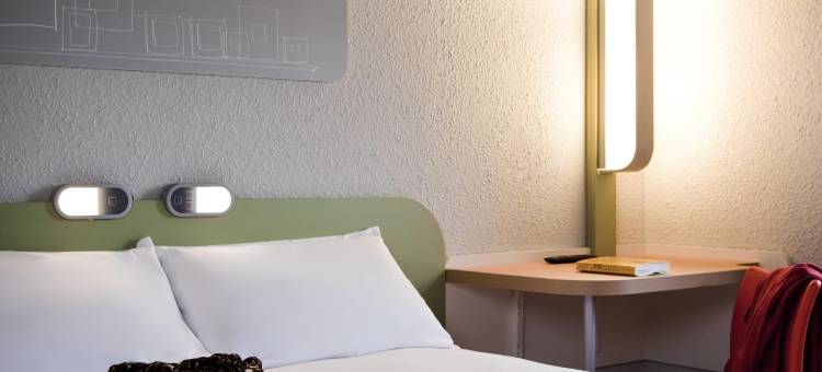 宜必思快捷 Pontault Combault RN4 马恩河谷酒店(Ibis Budget Pontault-Combault RN4 Marne-la-Vallée)图片