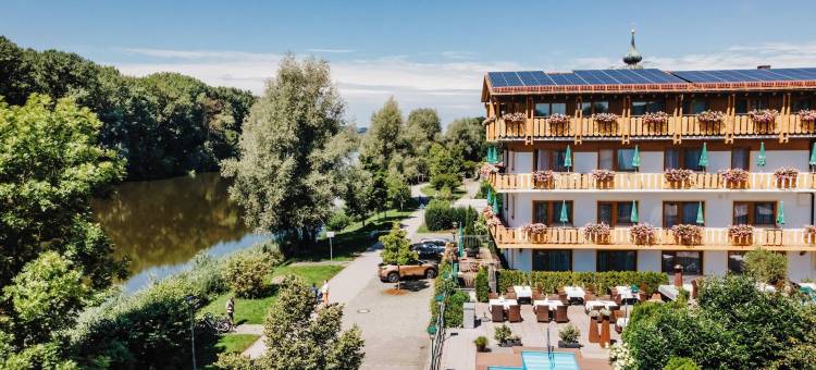 金锚酒店(Hotel Restaurant Zum Goldenen Anker Mit Hallenbad & Wellnessbereich)图片