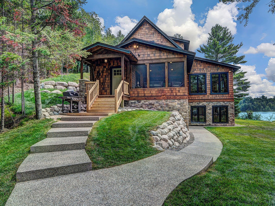 星湖湖滨木屋，现场提供船坞