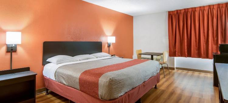 新斯坦顿6号汽车旅馆(Motel 6 New Stanton, PA)图片