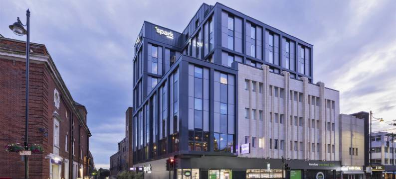 伦敦罗姆福德希尔顿巧思酒店(Spark by Hilton London Romford)图片