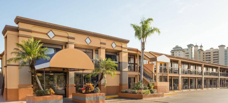 迈尔斯堡北戴斯酒店(Travelodge by Wyndham Fort Myers North)图片