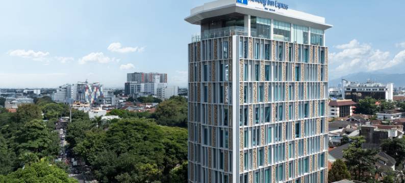 IHG旗下的万隆布拉加智选假日酒店(Holiday Inn Express BANDUNG BRAGA by IHG)图片
