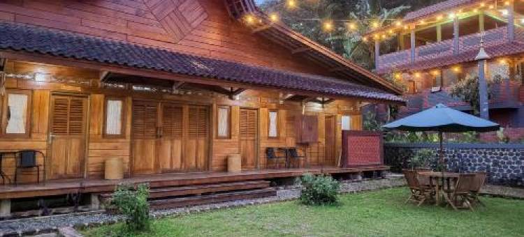 Samarang加鲁特红多兹家庭旅馆 Boemi Abah(RedDoorz at Boemi Abah Samarang Garut)图片