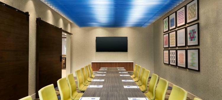 Holiday Inn Express 吨。 VERNON by IHG(Holiday Inn Express MT. VERNON by IHG)图片