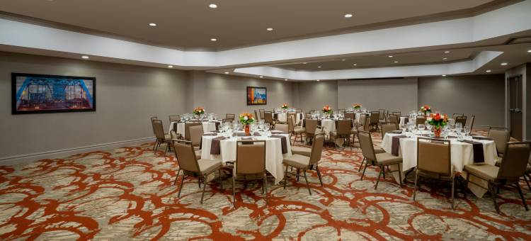 纳什维尔州范德比尔特希尔顿安泊酒店(Embassy Suites by Hilton Nashville at Vanderbilt)图片