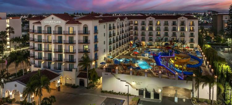 阿纳海姆主题乐园入口万怡酒店(Courtyard by Marriott Anaheim Theme Park Entrance)图片