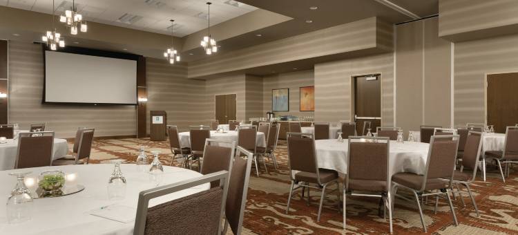 阿克伦广机场希尔顿安泊酒店(Embassy Suites by Hilton Akron Canton Airport)图片