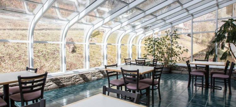 切罗基速8酒店(Super 8 by Wyndham Cherokee)图片