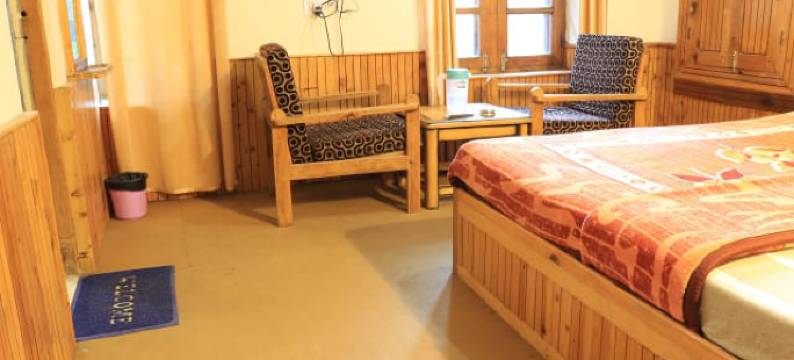 马娜丽伍德希德小屋(Beautiful Cottage in Kanyal)图片